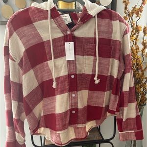 American Eagle size Large